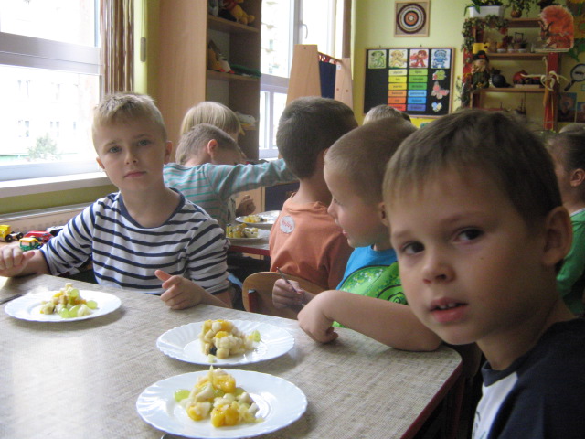 Owocowy dzien gr IV 8