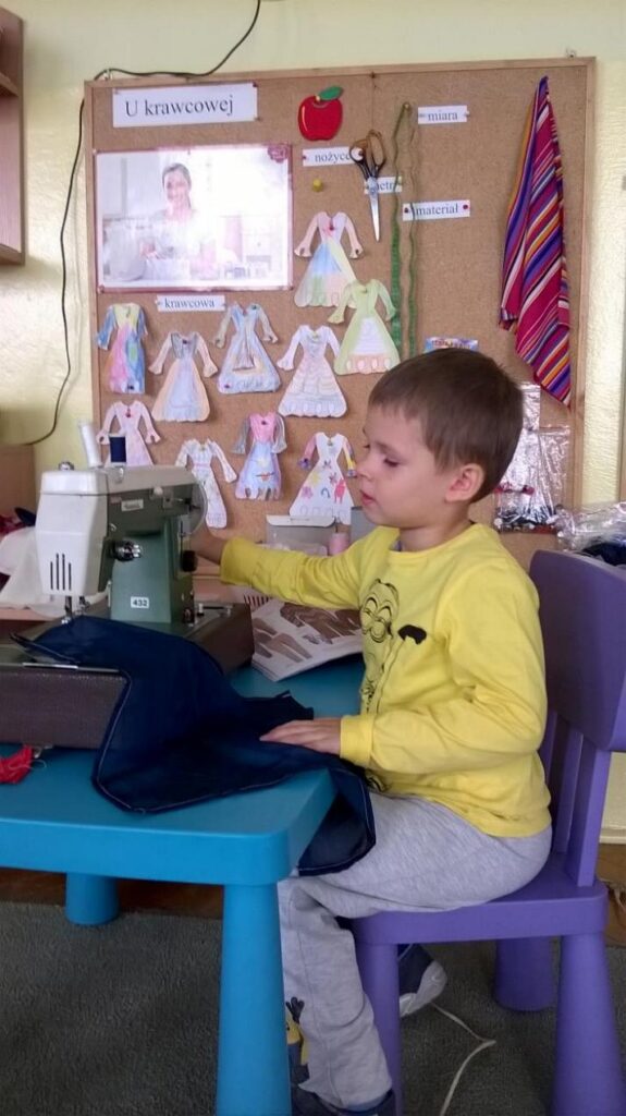 W pracowni krawieckiej