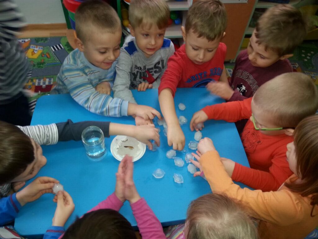 Kropelka wody w zimie 3