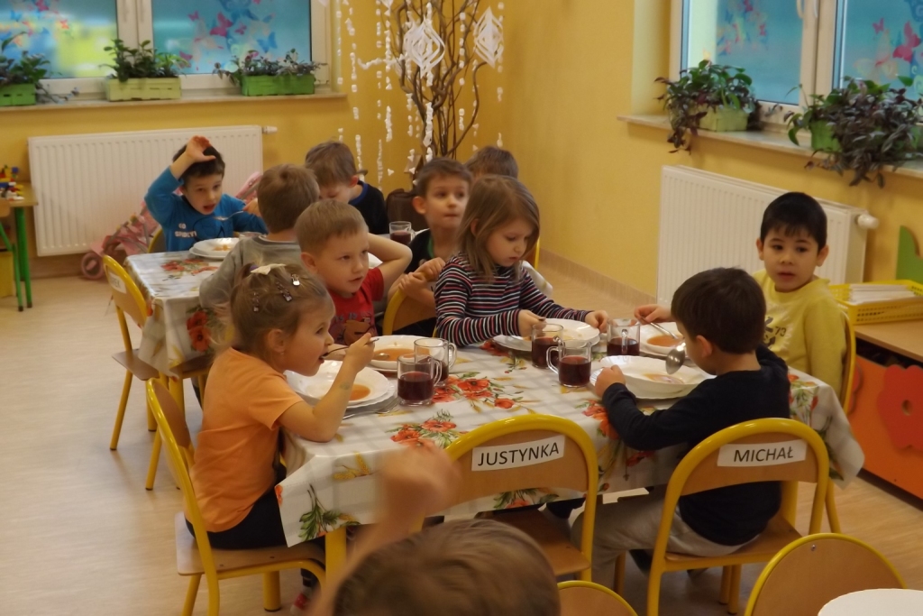 Dzieci listy pisza gr IV 4