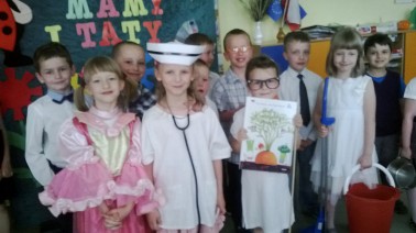 Dzien mamy i taty gr IV 3
