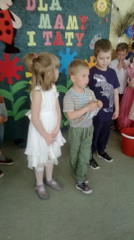 Dzien mamy i taty gr IV 4