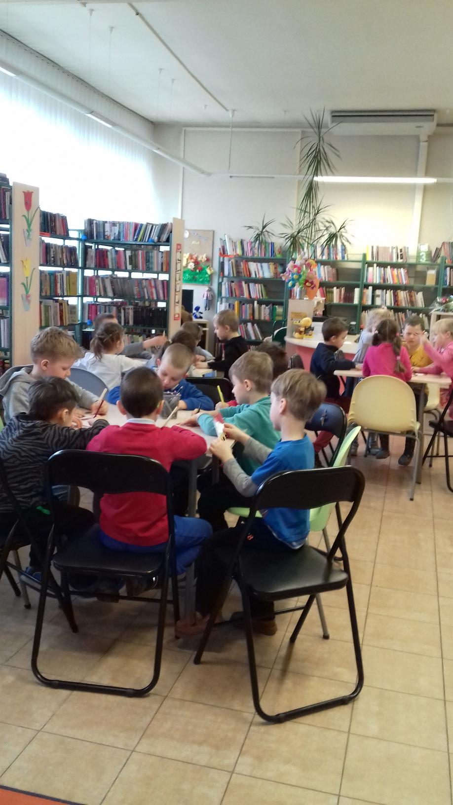 biblioteka teatr gr IV 3