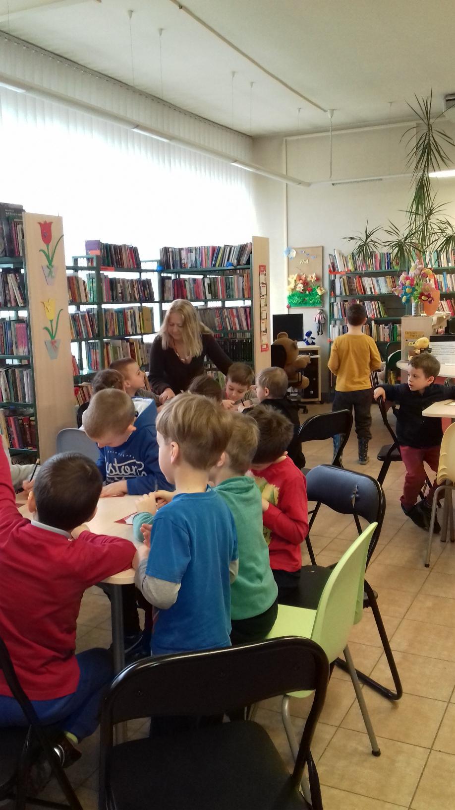 biblioteka teatr gr IV 6