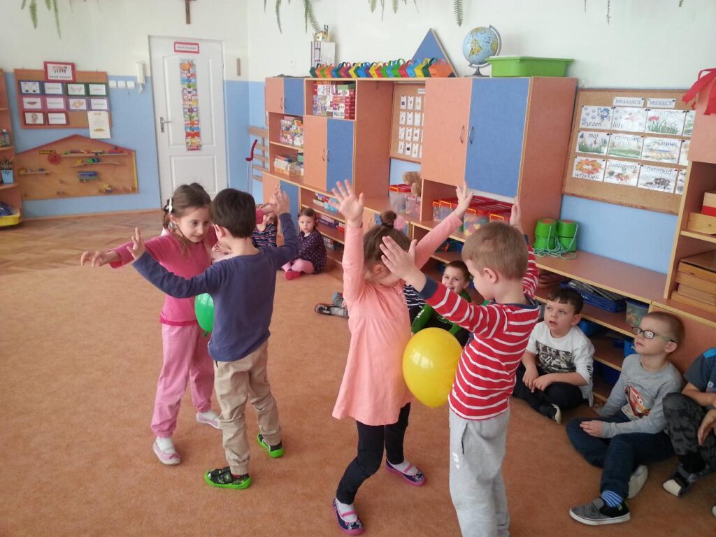 Dzien Kobiet gr III